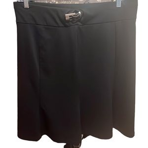 💚#1026 EUC Lane Bryant Black Skirt W/ Belt